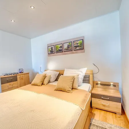 Appartement - Haus D, App 0d0708 *