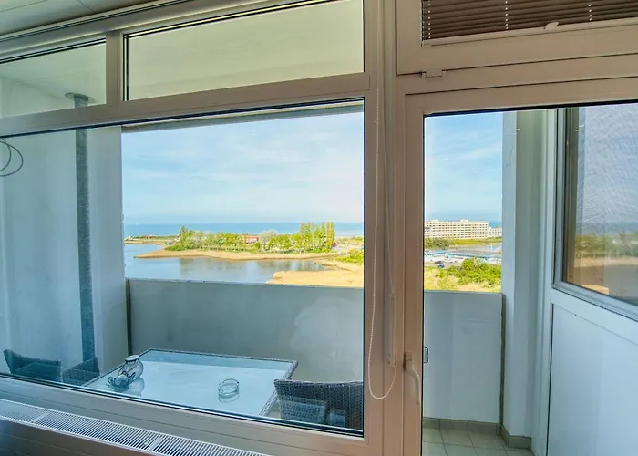 - Haus D, App 0d0708 * Heiligenhafen